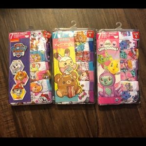 Girls 21 pair panty bundle!